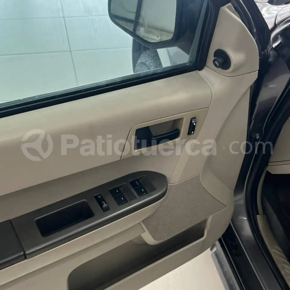 Foto 15 de Ford ESCAPE XLS