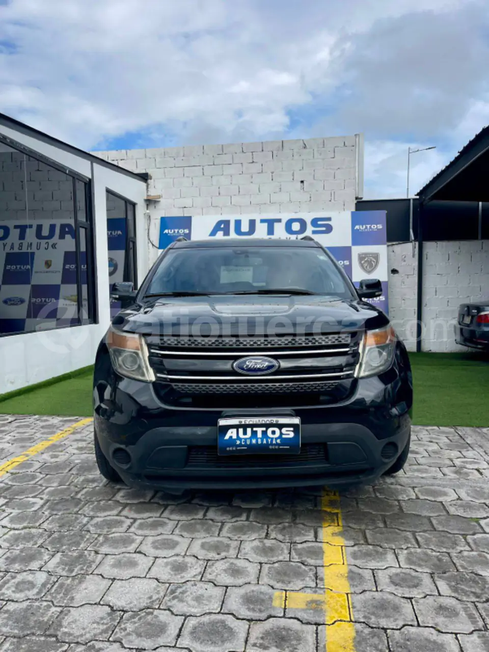 Foto 1 de Ford Explorer XLT