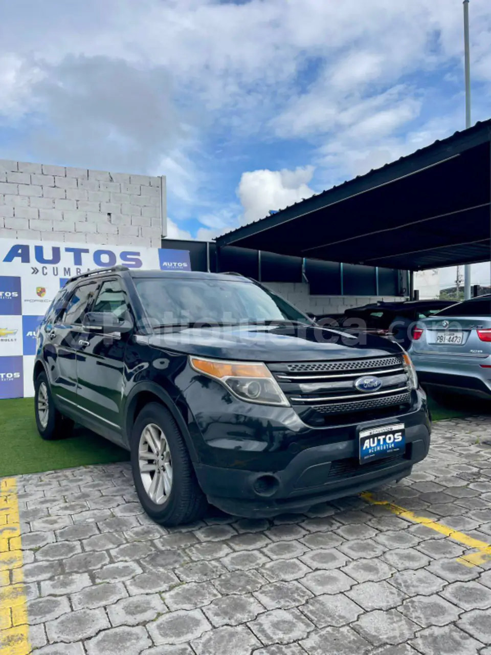 Foto 2 de Ford Explorer XLT