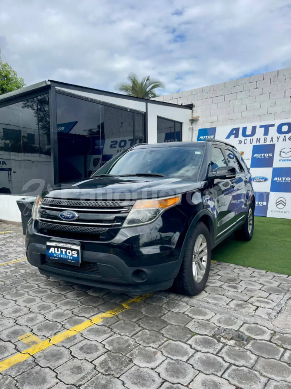 Foto 3 de Ford Explorer XLT