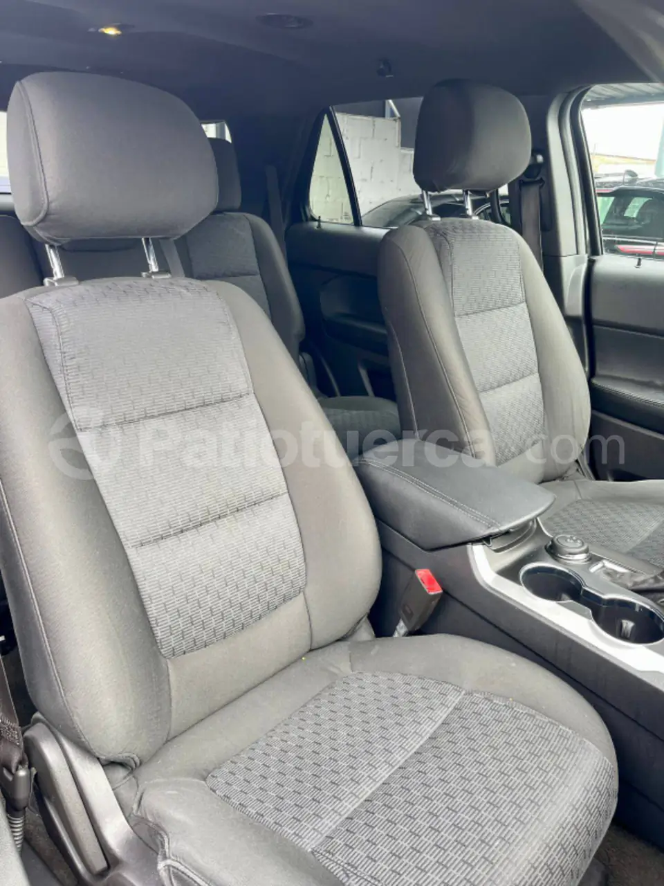 Foto 9 de Ford Explorer XLT