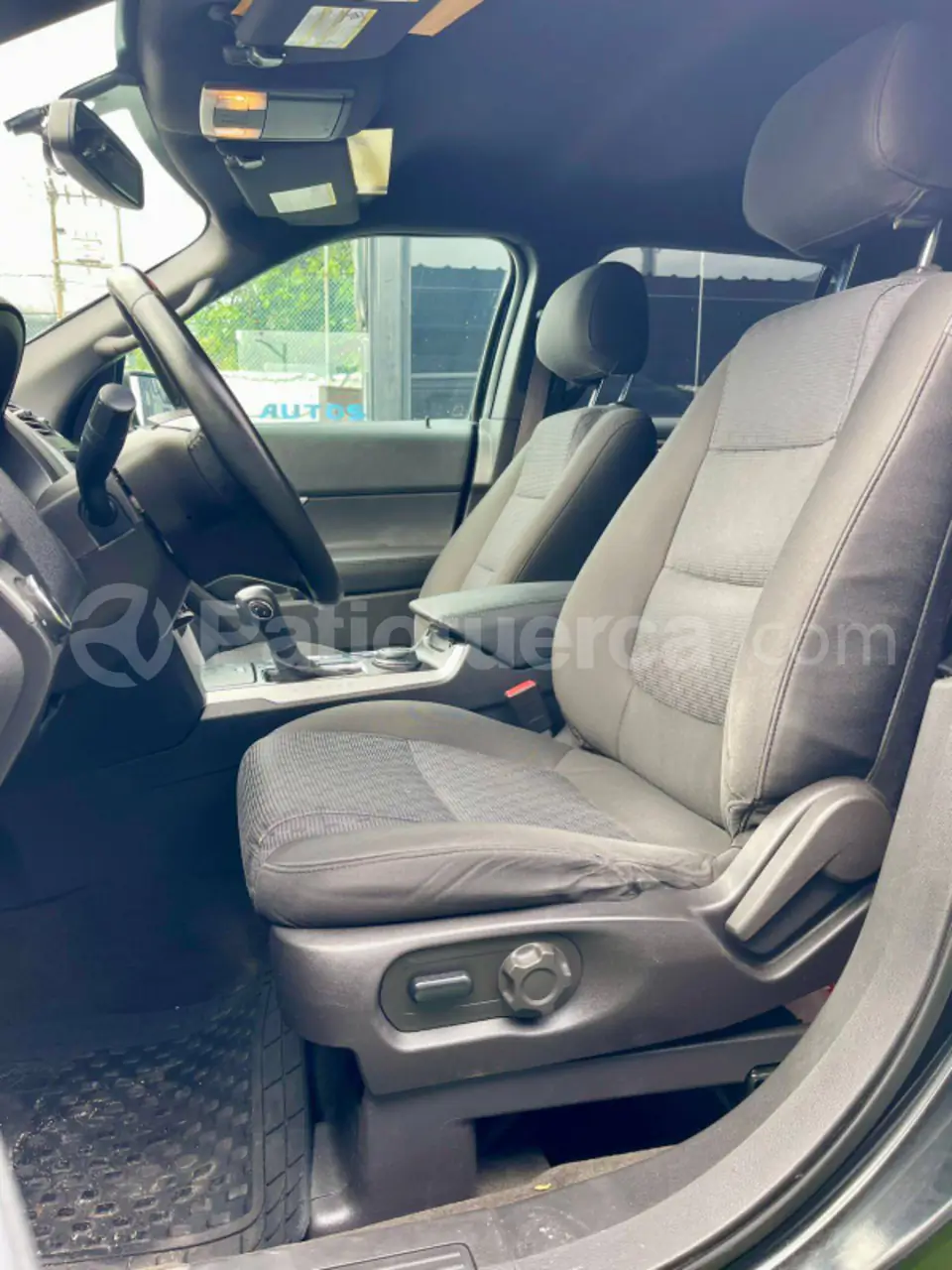 Foto 13 de Ford Explorer XLT