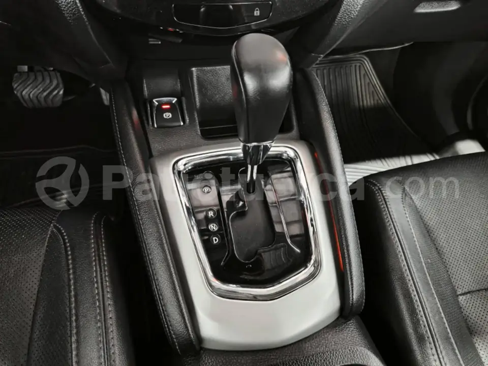 Foto 7 de Nissan Qashqai exclusive