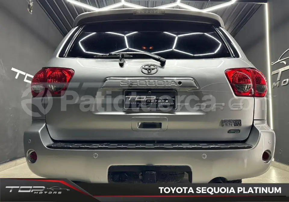 Foto 5 de Toyota Sequoia Platinium