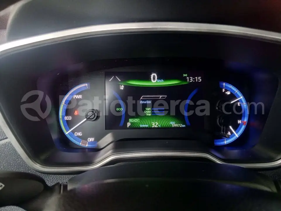 Foto 14 de Toyota Corolla Cross High