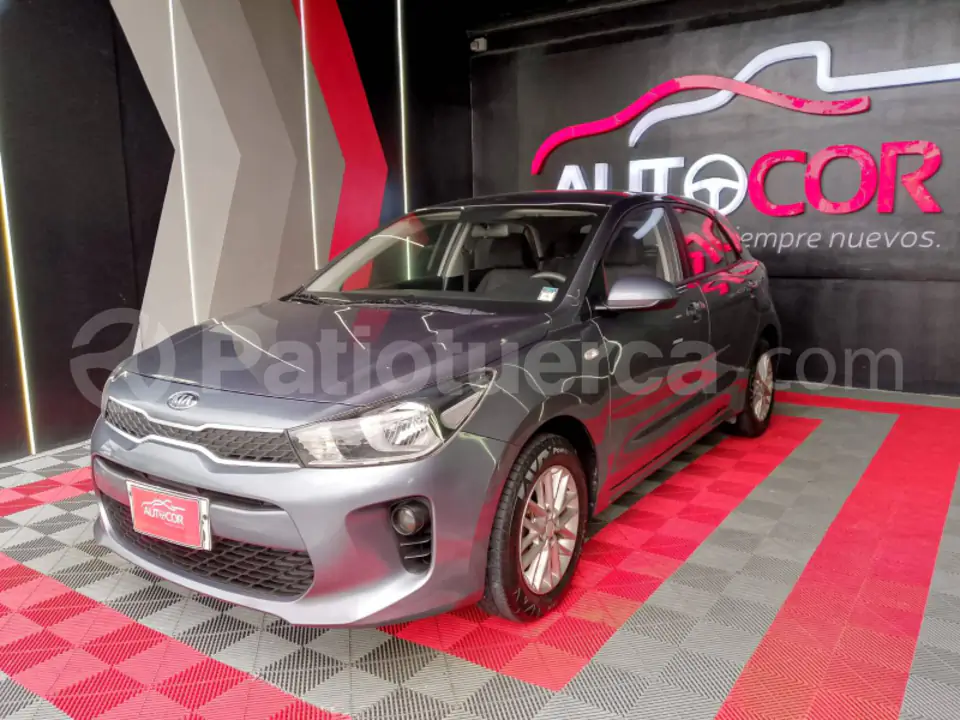 Foto 1 de Kia Rio