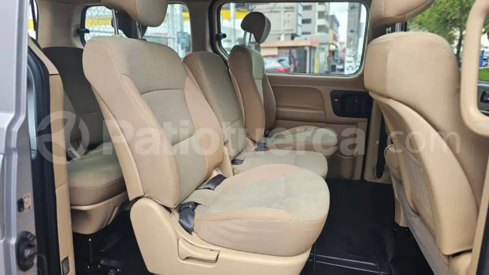 Foto 17 de Hyundai H1 12 pasajeros