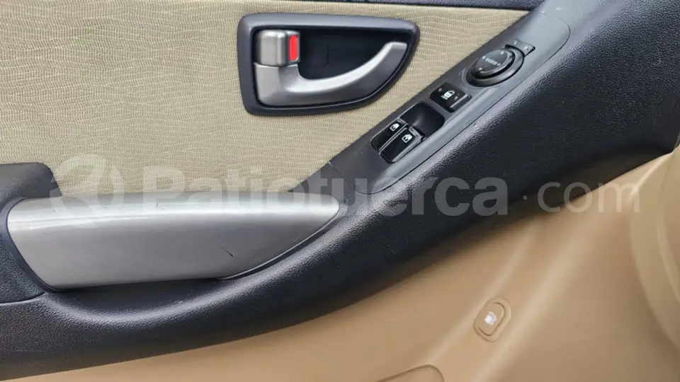 Foto 22 de Hyundai H1 12 pasajeros