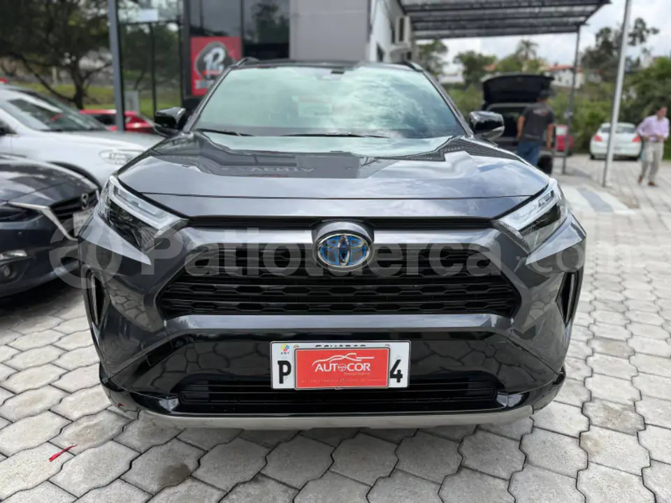 Foto 1 de Toyota NEW RAV4 2.5