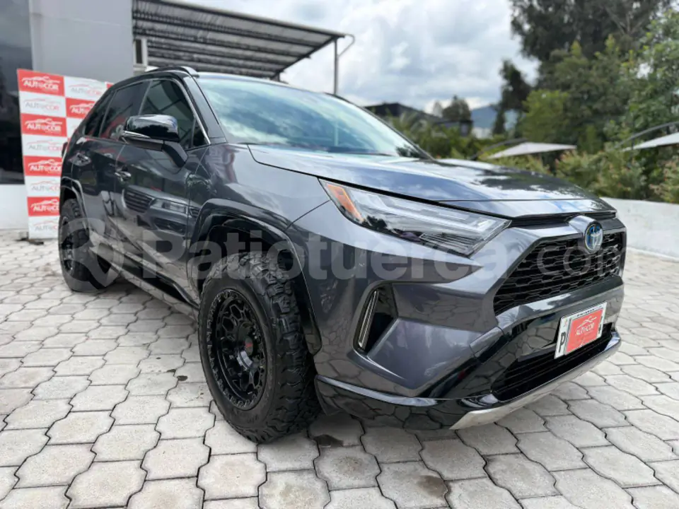 Foto 3 de Toyota NEW RAV4 2.5