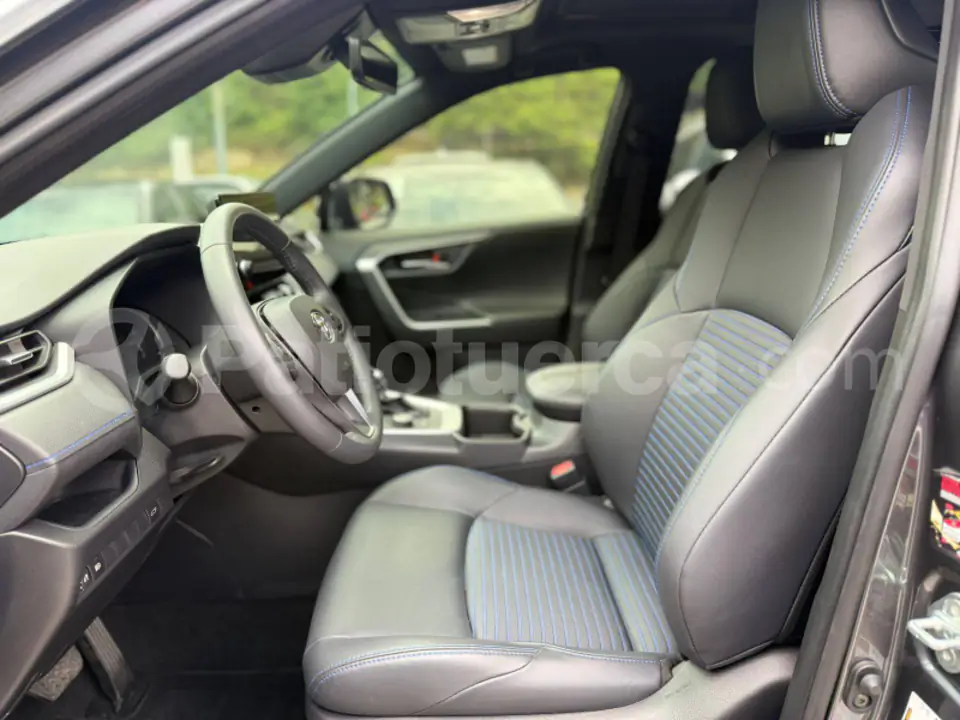 Foto 8 de Toyota NEW RAV4 2.5