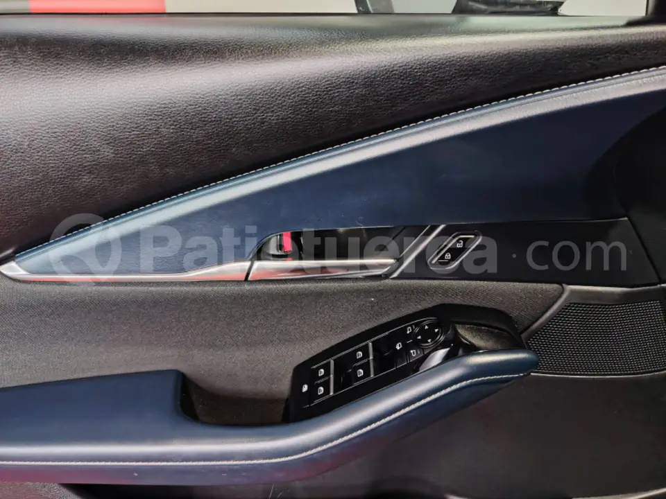 Foto 11 de Mazda CX30 CORE