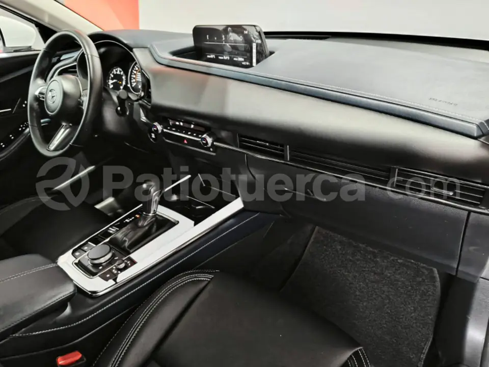 Foto 18 de Mazda CX30 CORE