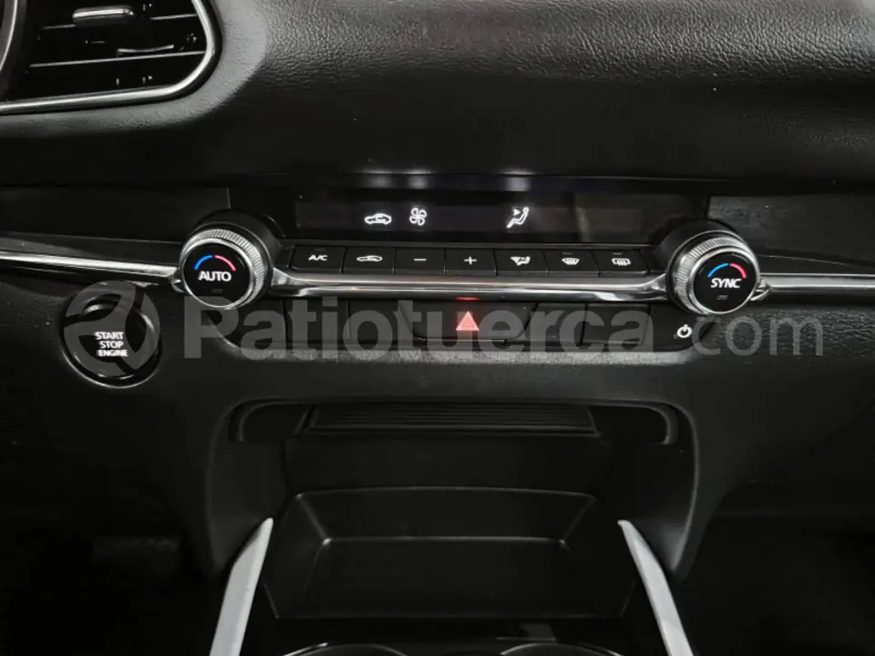 Foto 26 de Mazda CX30 CORE