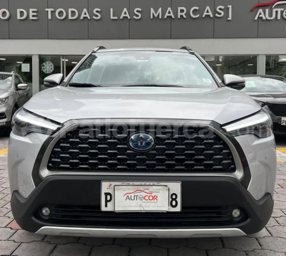 Foto 4 de Toyota Corolla Cross High