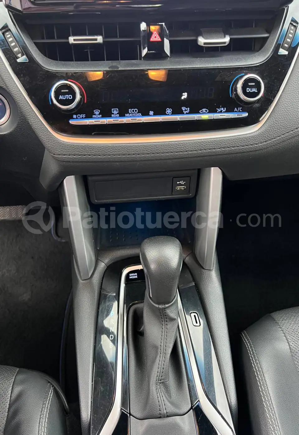 Foto 19 de Toyota Corolla Cross High