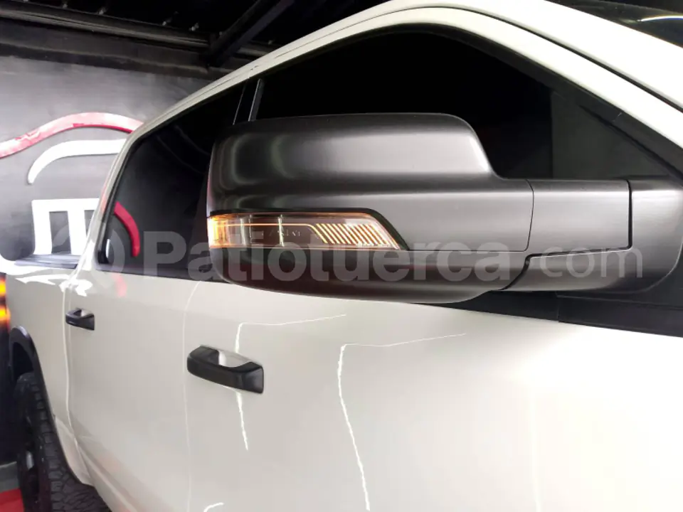 Foto 6 de Ram 1500 BIGHORN ETORQUE