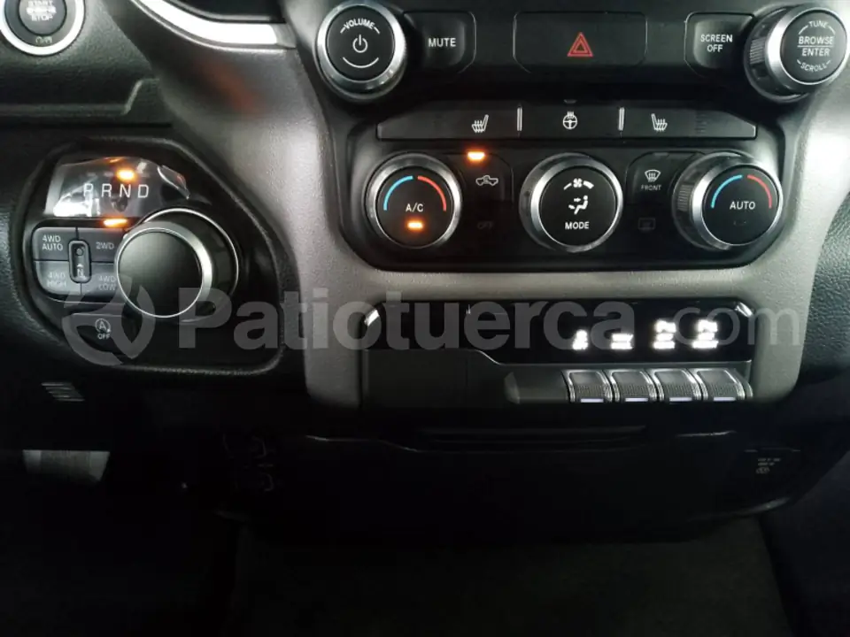 Foto 17 de Ram 1500 BIGHORN ETORQUE