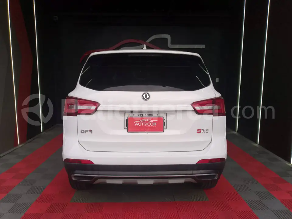 Foto 24 de DongFeng SX5