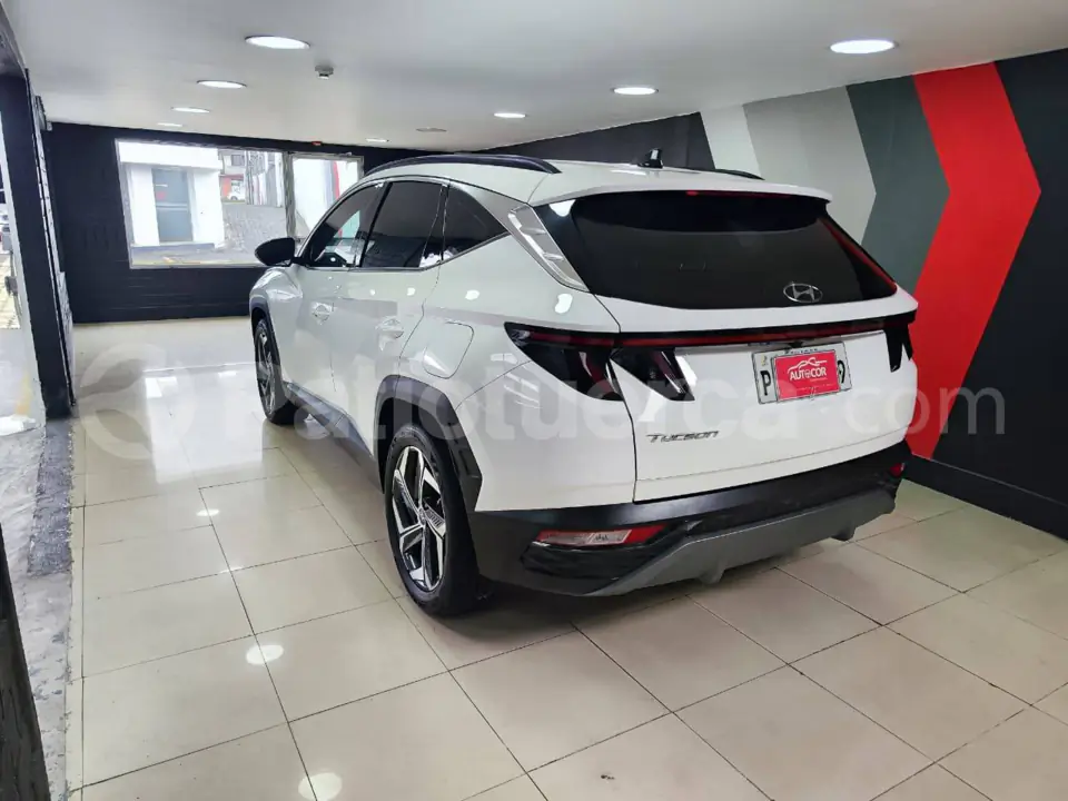 Foto 6 de Hyundai TUCSON NX4E GL