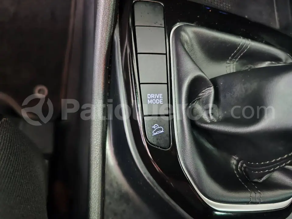 Foto 24 de Hyundai TUCSON NX4E GL