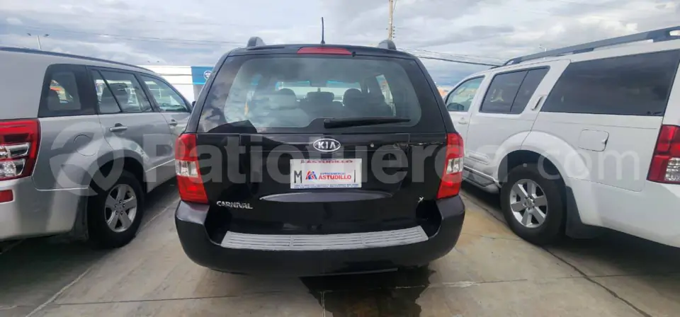 Foto 2 de Kia Carnival