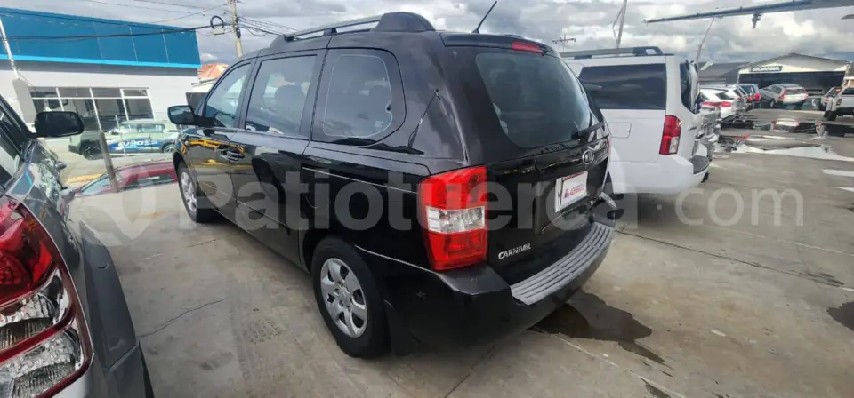 Foto 4 de Kia Carnival