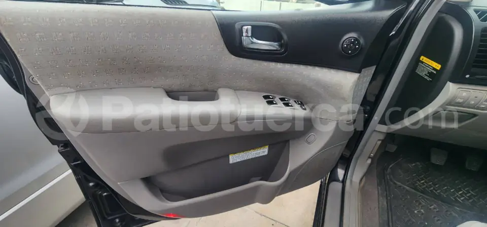 Foto 13 de Kia Carnival