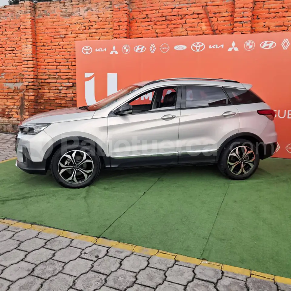 Foto 5 de Baic X55 LUXURY AC 1.5 5P 4X2 TA