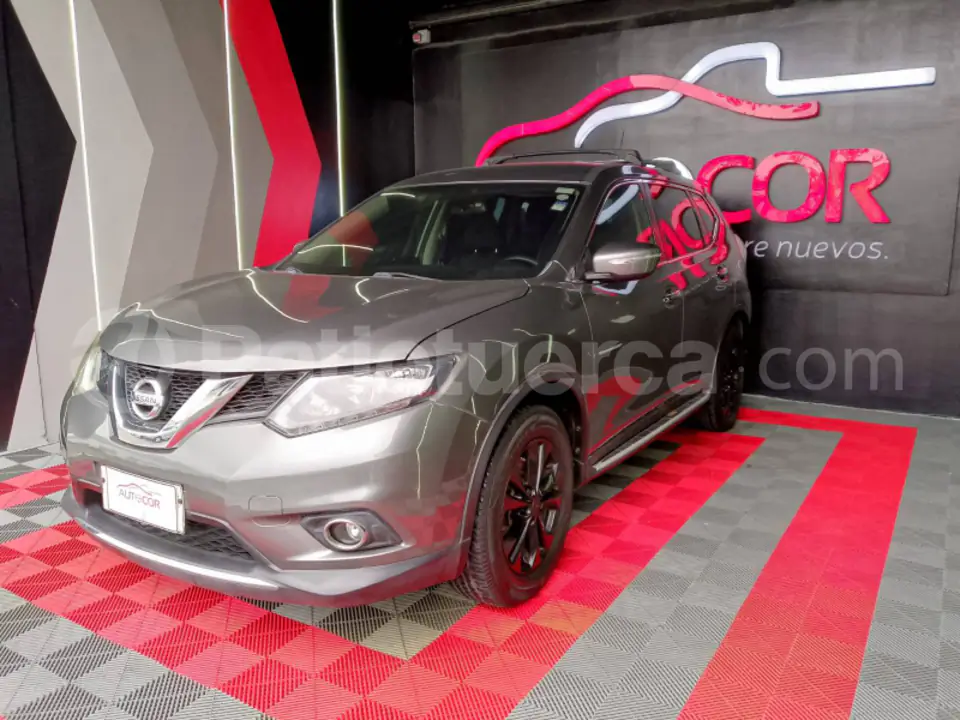 Foto 1 de Nissan X-Trail