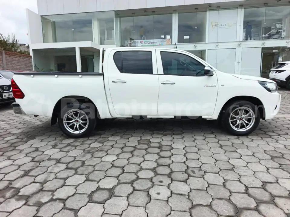 Foto 4 de Toyota Hilux CD 4x2