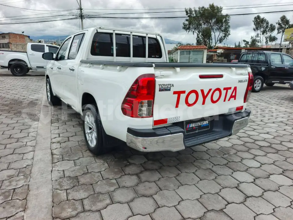 Foto 6 de Toyota Hilux CD 4x2