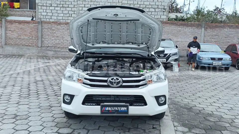 Foto 14 de Toyota Hilux CD 4x2