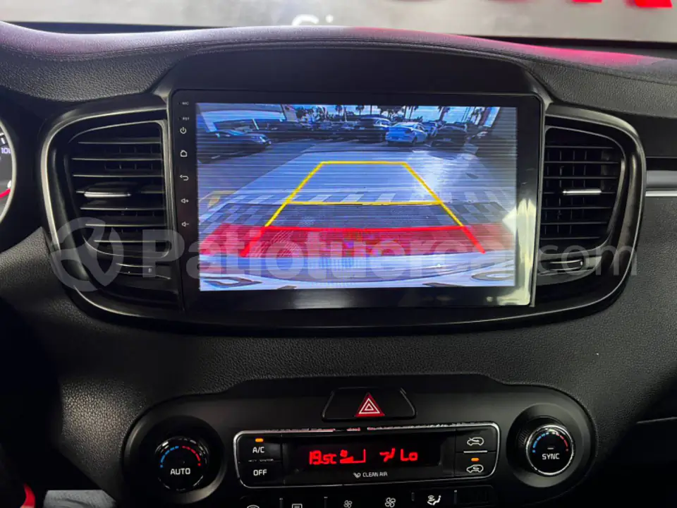 Foto 17 de Kia SORENTO GLS