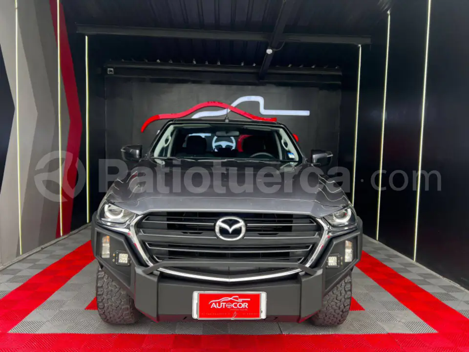 Foto 3 de Mazda BT-50 4x4 Diesel