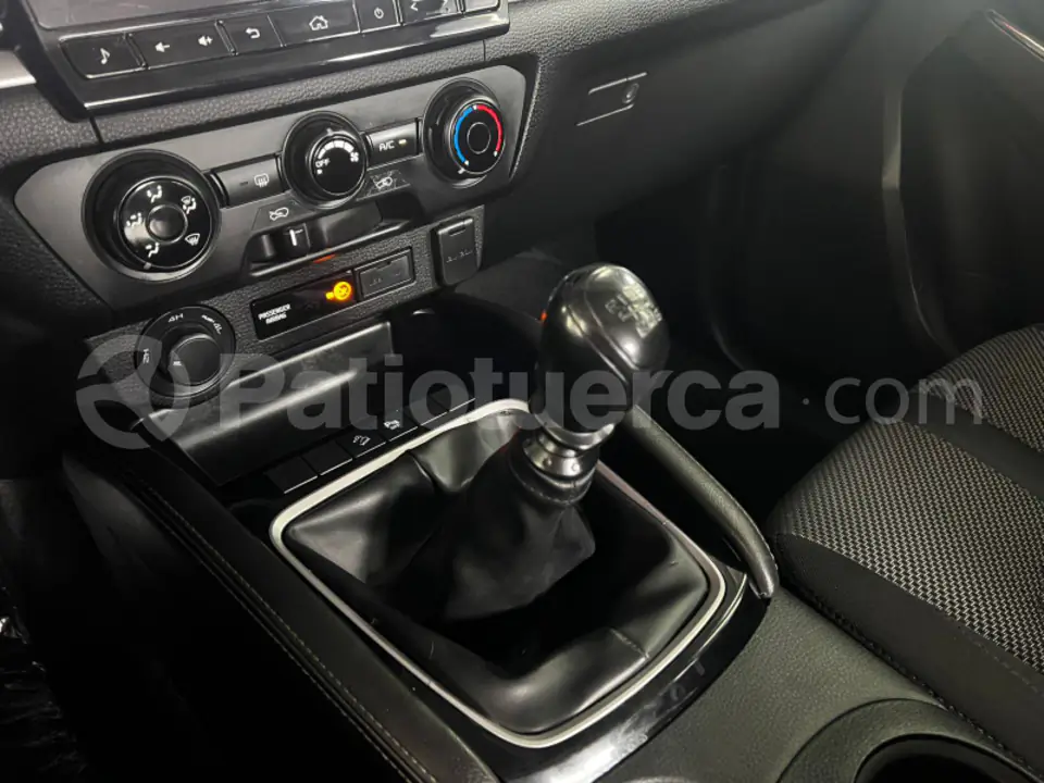 Foto 21 de Mazda BT-50 4x4 Diesel
