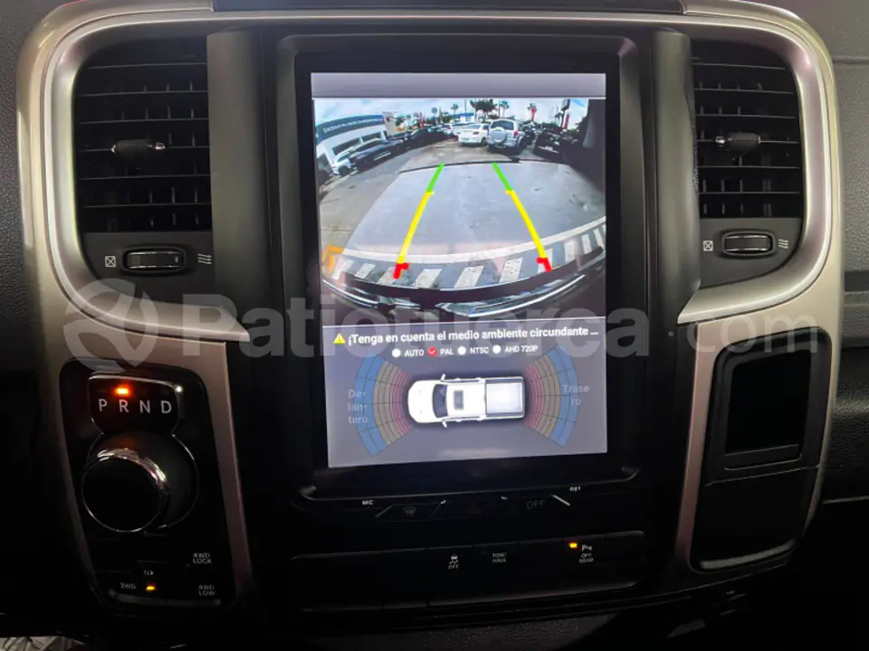 Foto 17 de Ram 1500 SLT Quad Cab