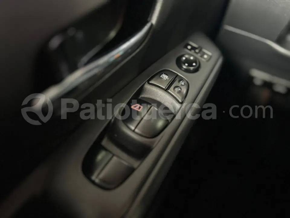Foto 16 de Nissan Kicks Drive
