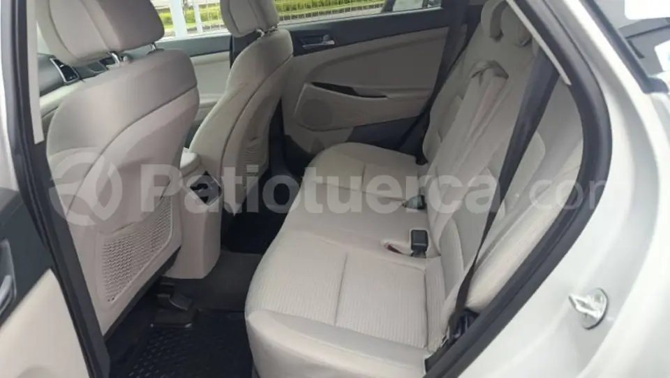 Foto 7 de Hyundai TUCSON TL
