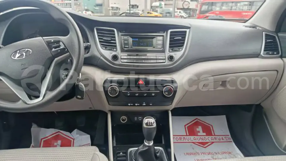 Foto 8 de Hyundai TUCSON TL