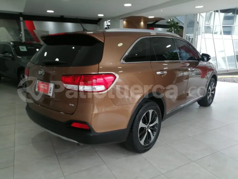 Foto 4 de Kia Sorento