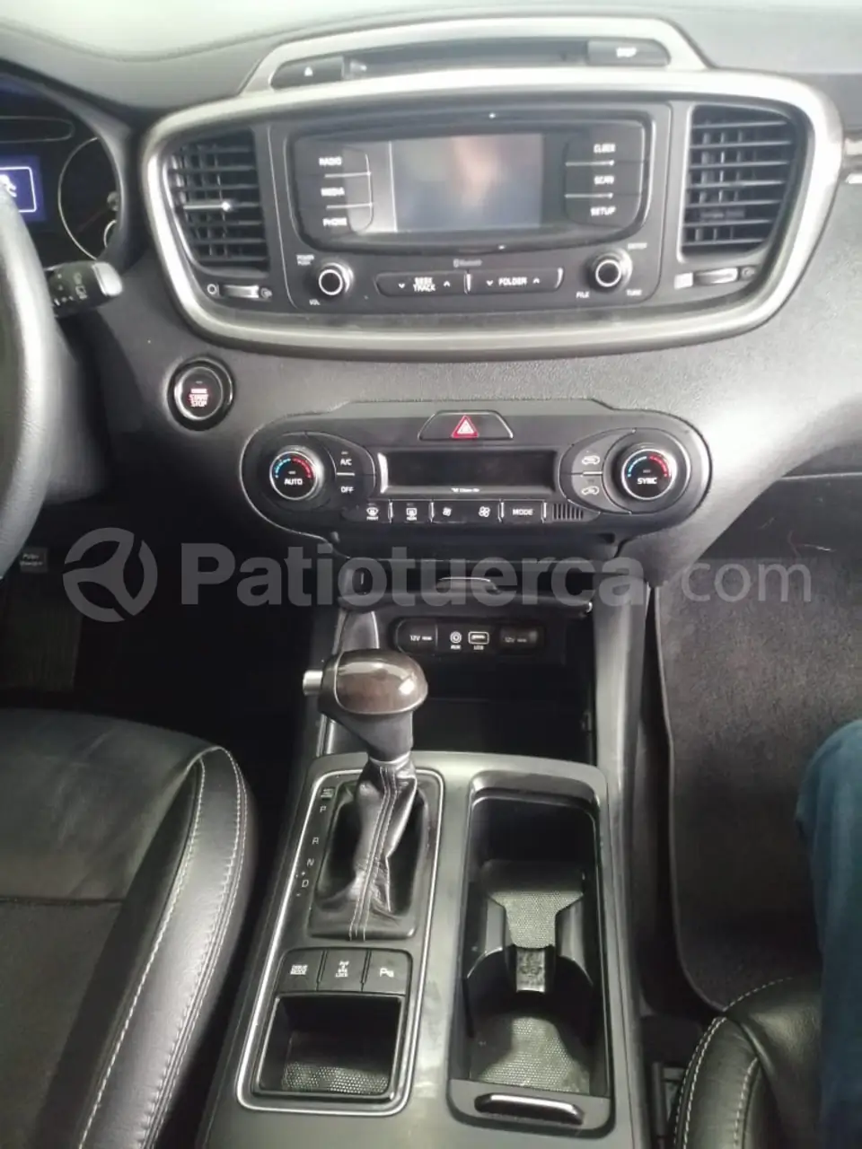 Foto 13 de Kia Sorento