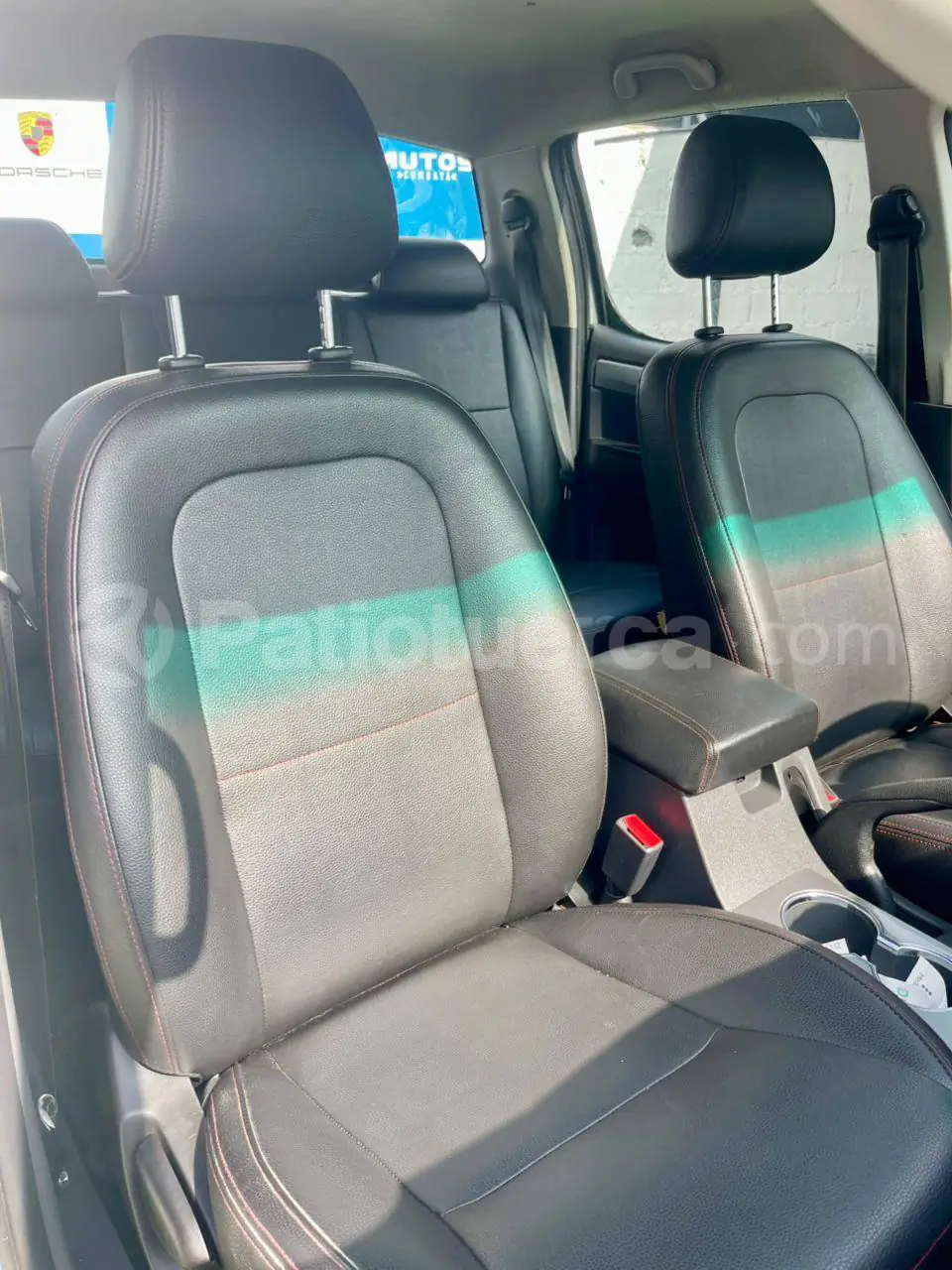 Foto 12 de JAC T6 LUXURY