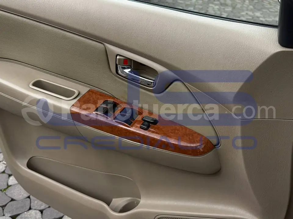 Foto 12 de Toyota Fortuner 4.0