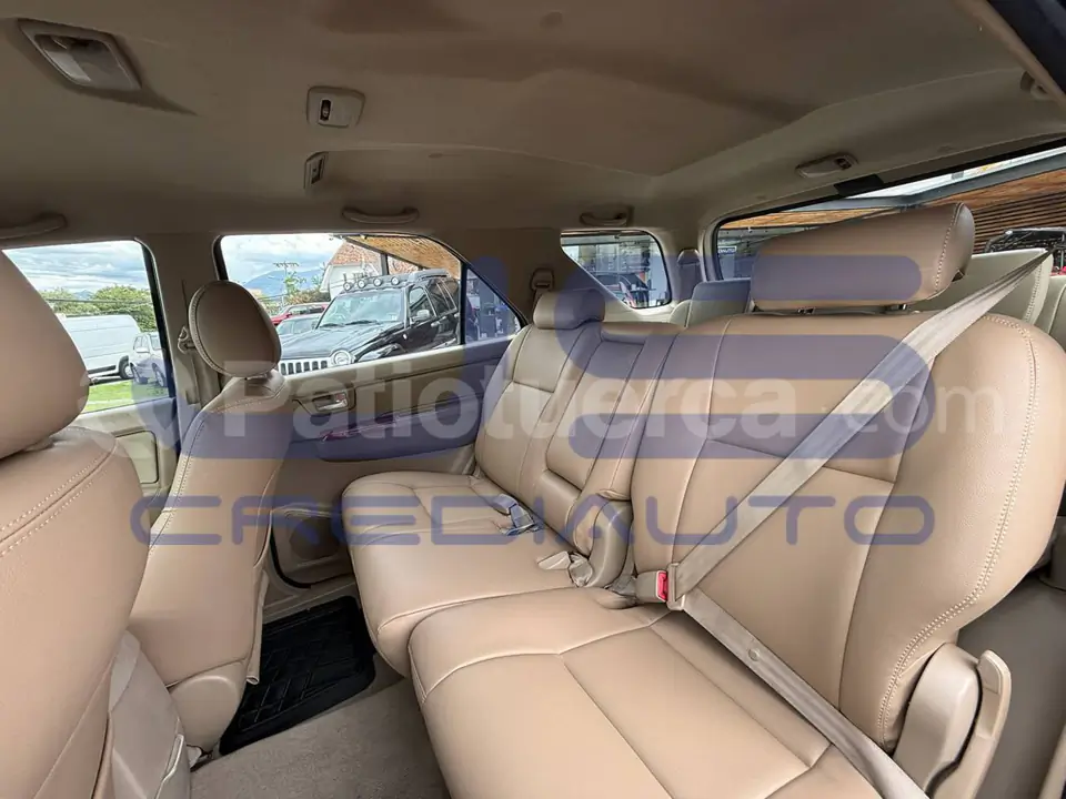 Foto 15 de Toyota Fortuner 4.0