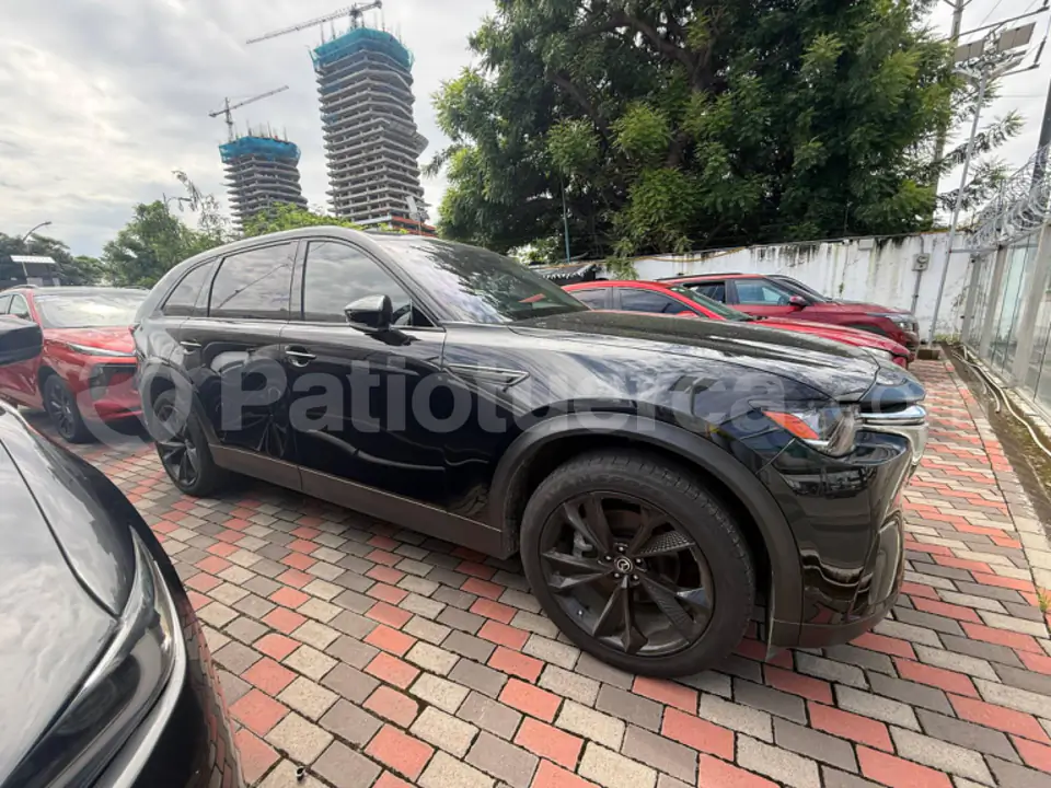 Foto 3 de Mazda NEW CX-9