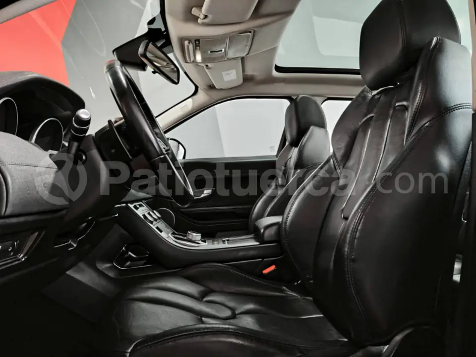 Foto 13 de Land Rover Range Rover Evoque S14