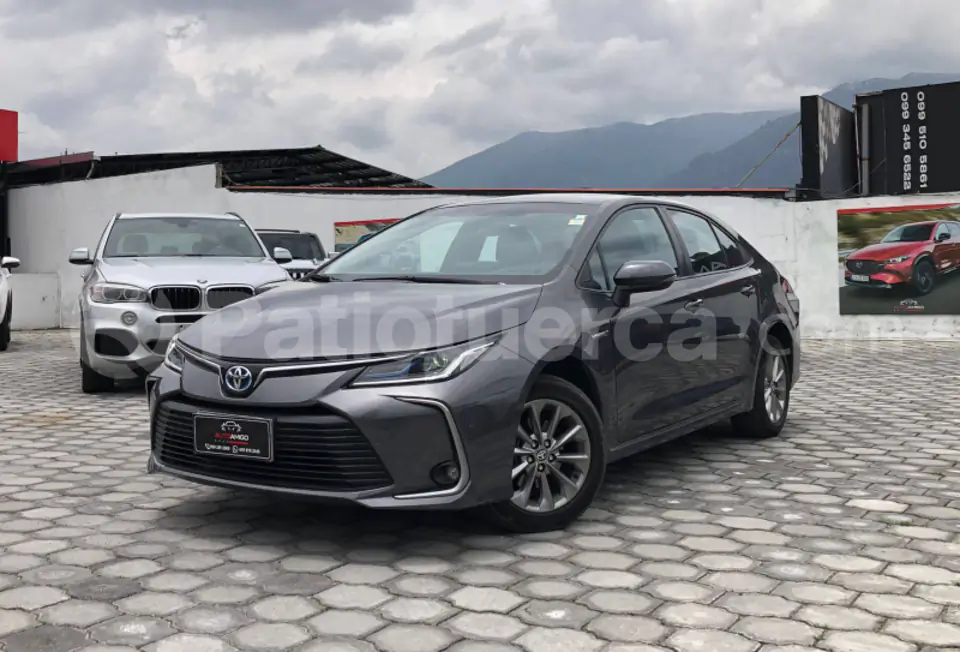 Foto 1 de Toyota Corolla HV XEI