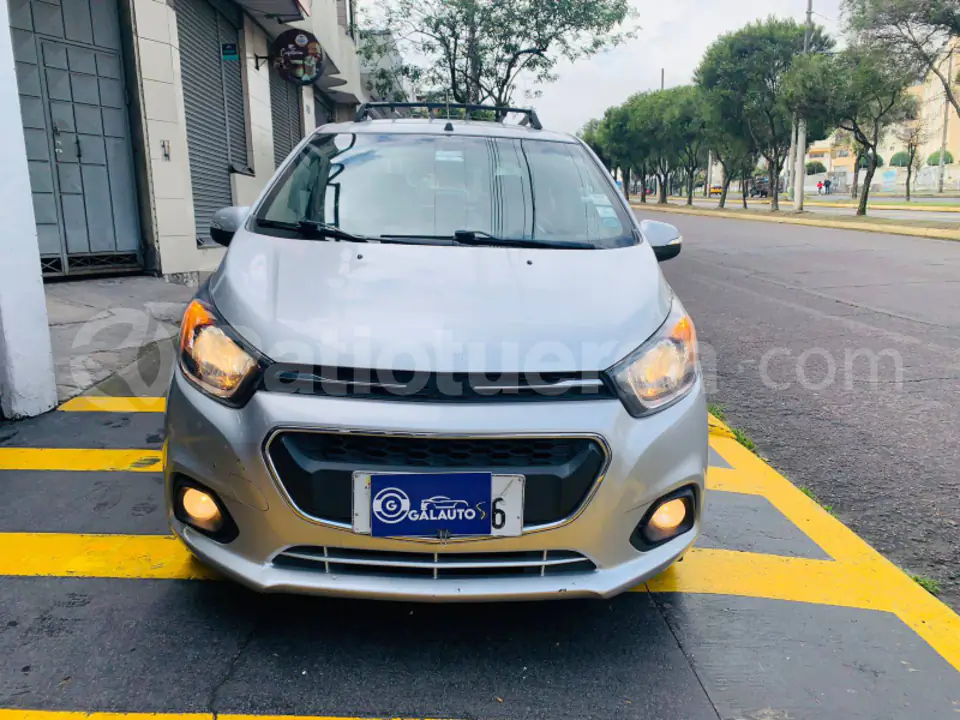 Foto 1 de Chevrolet BEAT PREMIER