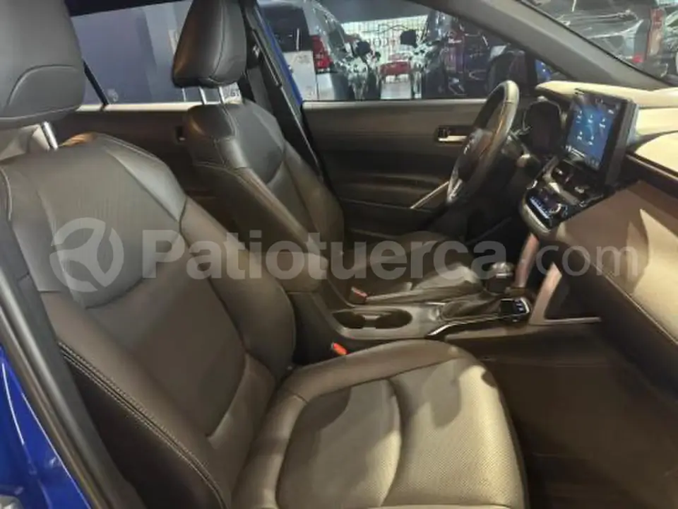 Foto 10 de Toyota COROLLA CROSS